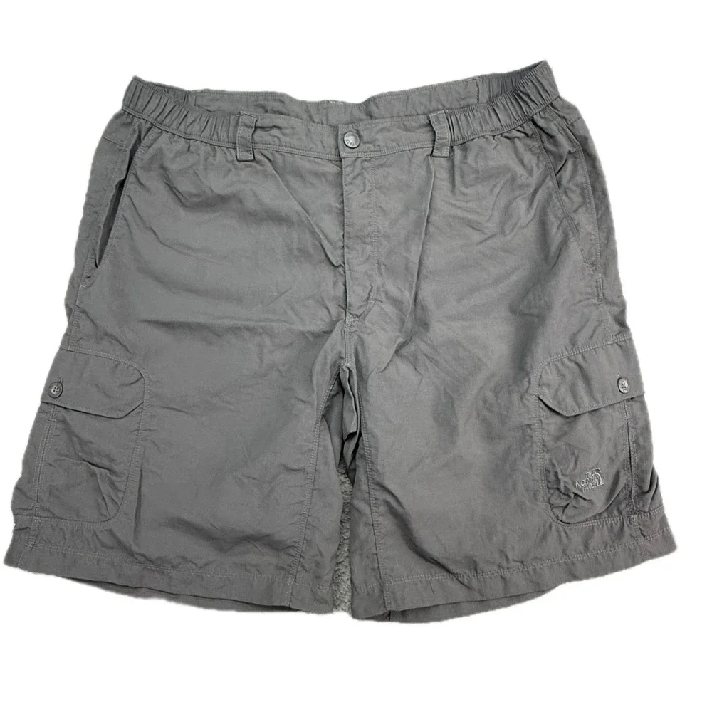The North Face Cargo Shorts Mens XL Grey Nylon Ripstop Hiking Outdoor 2080
